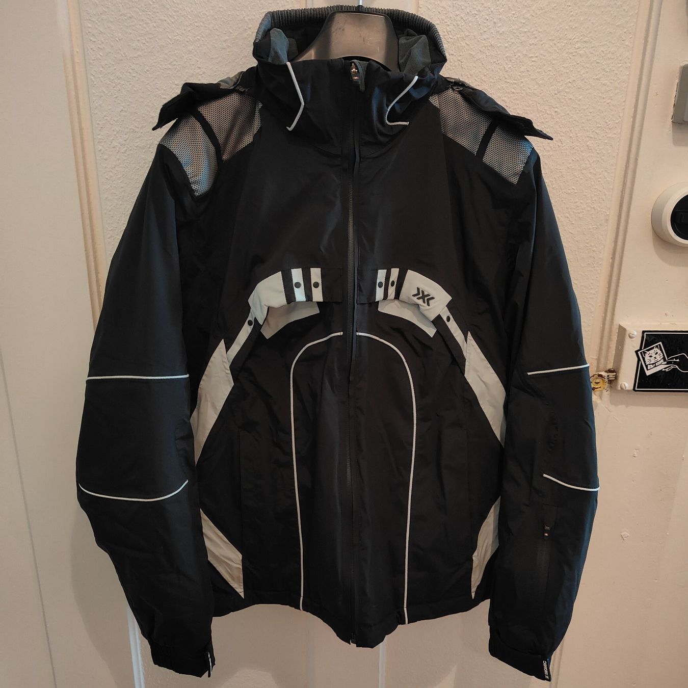 Vestes: X-bionic Xitanit Skii jacket – Neuf (Voir description) à Nyon par aar_g6pl 1