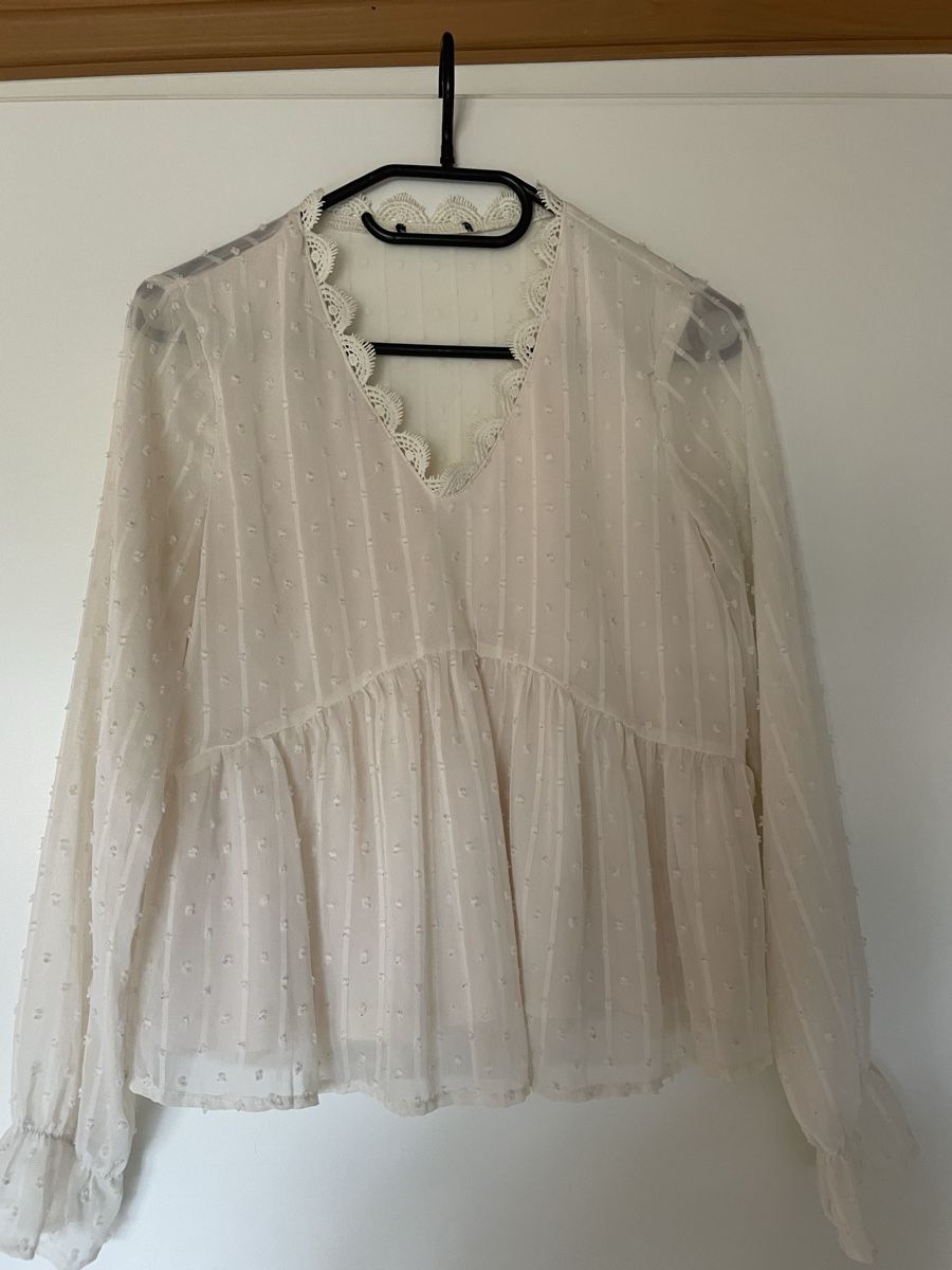 Blusen: Damen Bluse weiss – Gebraucht aus Schwanden Sigrisw von jan_iine