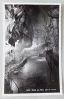 Grotte aux Fées - Lac et cascade