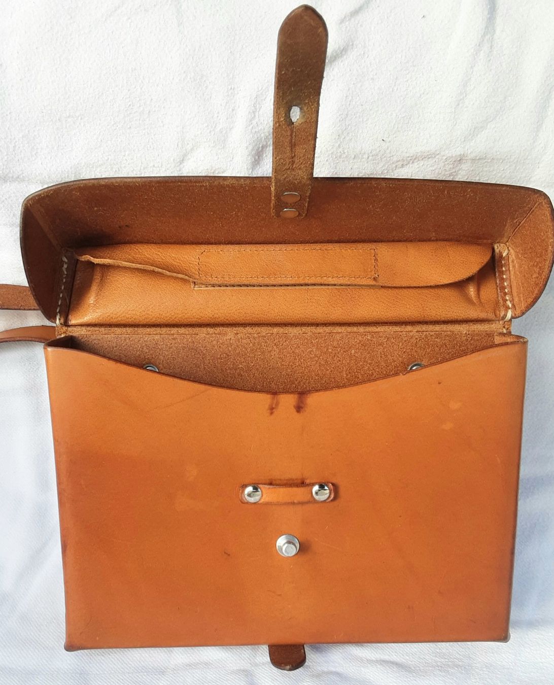 Schweizer Armee Borse: Armee,Ledertasche,Kartentasche 1978,Militär – Nuovo (secondo la descrizione) da Grosswangen venduto da Spengler66 1