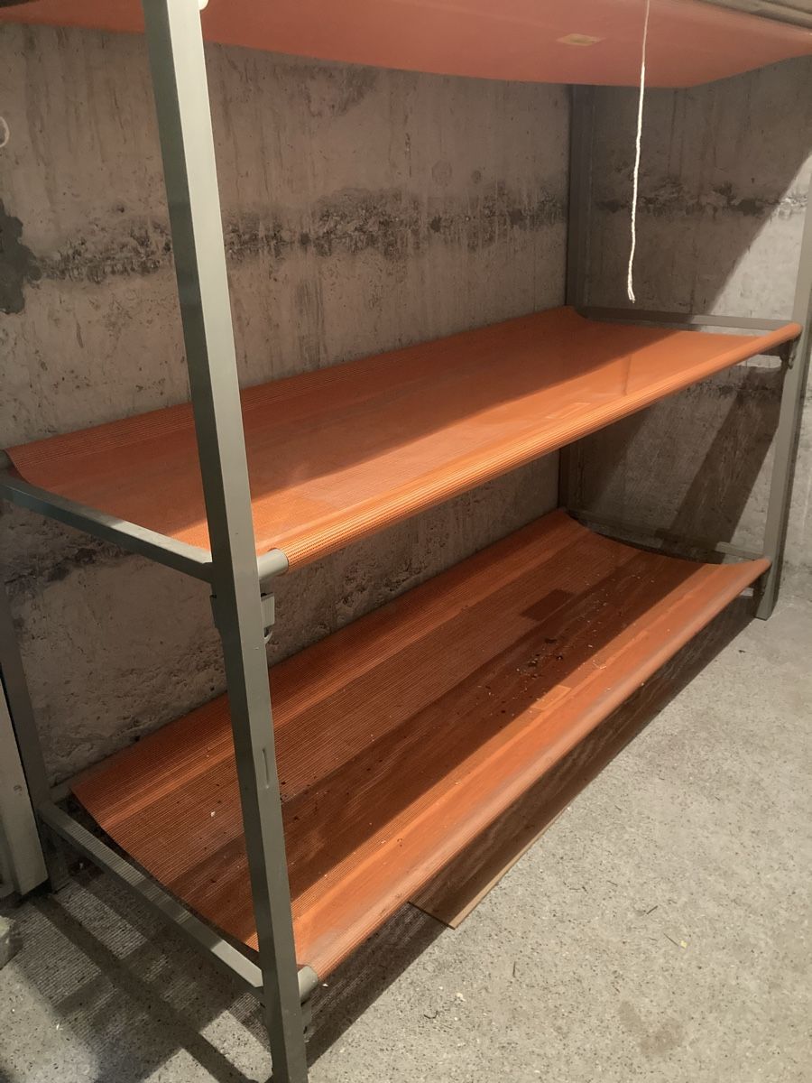 WC: Luftschutzzubehör. – Nuovo (secondo la descrizione) da Walenstadt venduto da Manhart48 1