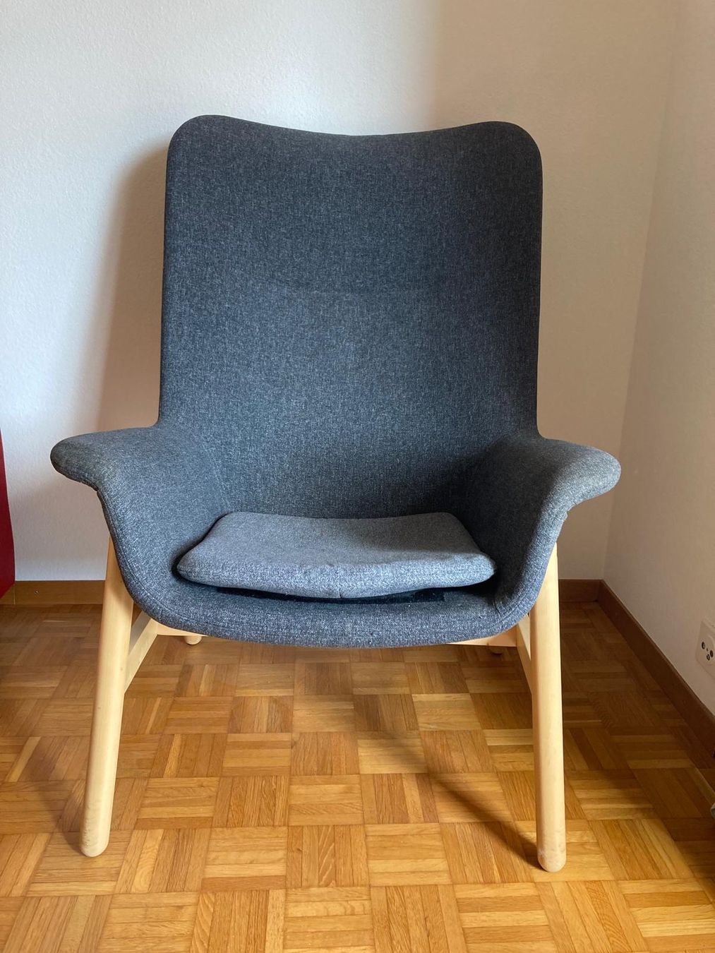 Ikea Poltrone: IKEA VEDBO Sessel dunkelgrau – Usato da Zürich venduto da skyfri