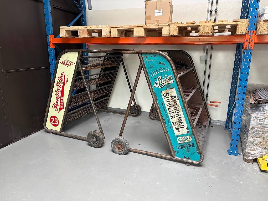 Regale: Vintage Gestelle – Gebraucht aus Aarwangen von dan_lpk6 4