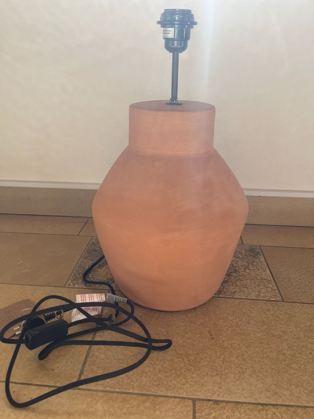 Lampade: pied de lampe terre cuite très stable – Usato da La Chaux-de-Fonds venduto da pattysplum