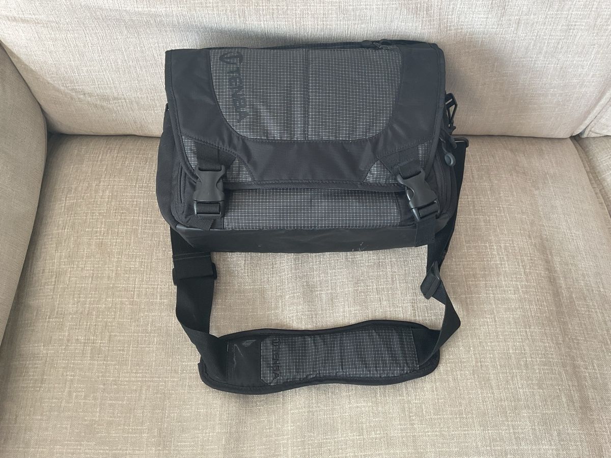 Borse: Foto Tasche Tenba Discovery Messenger Mini – Usato da Minusio venduto da amonte