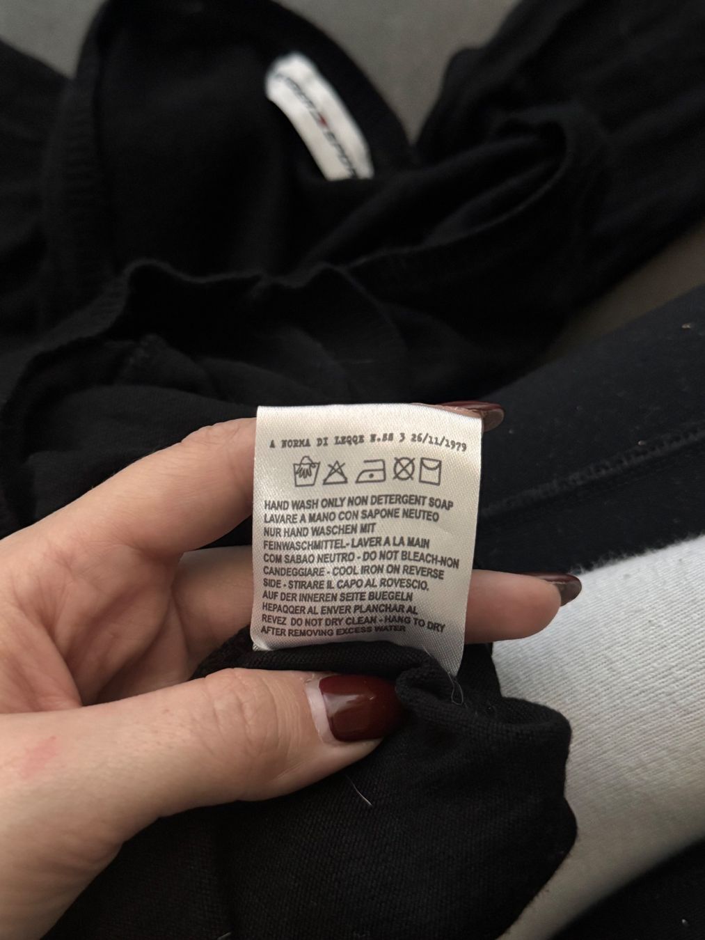 Tommy Hilfiger Jacken: Tommy Hilfiger Strickjacke schwarz Gr. XS – Gebraucht aus Rothrist von Fondgruebe 5