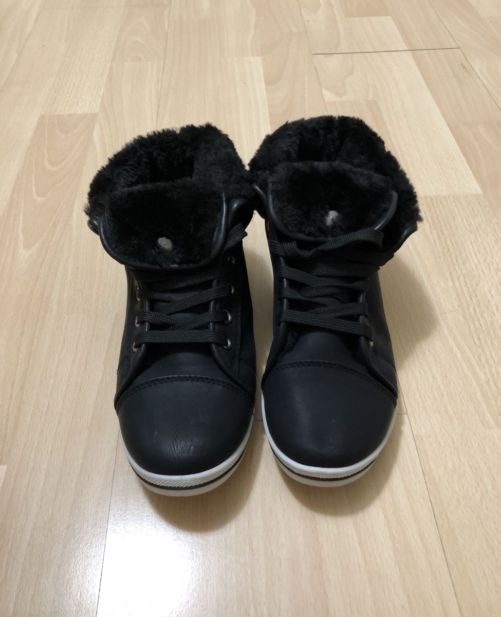 Scarpe da donna: Warme Sneaker Gr.37 – Nuovo (secondo la descrizione) da Chur venduto da vicky7 3