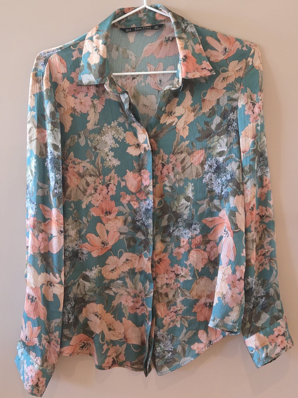 Mango Blusen: Bluse MANGO Blumenmuster  – Neu (gemäss Beschreibung) aus Emmen von GrabandGo