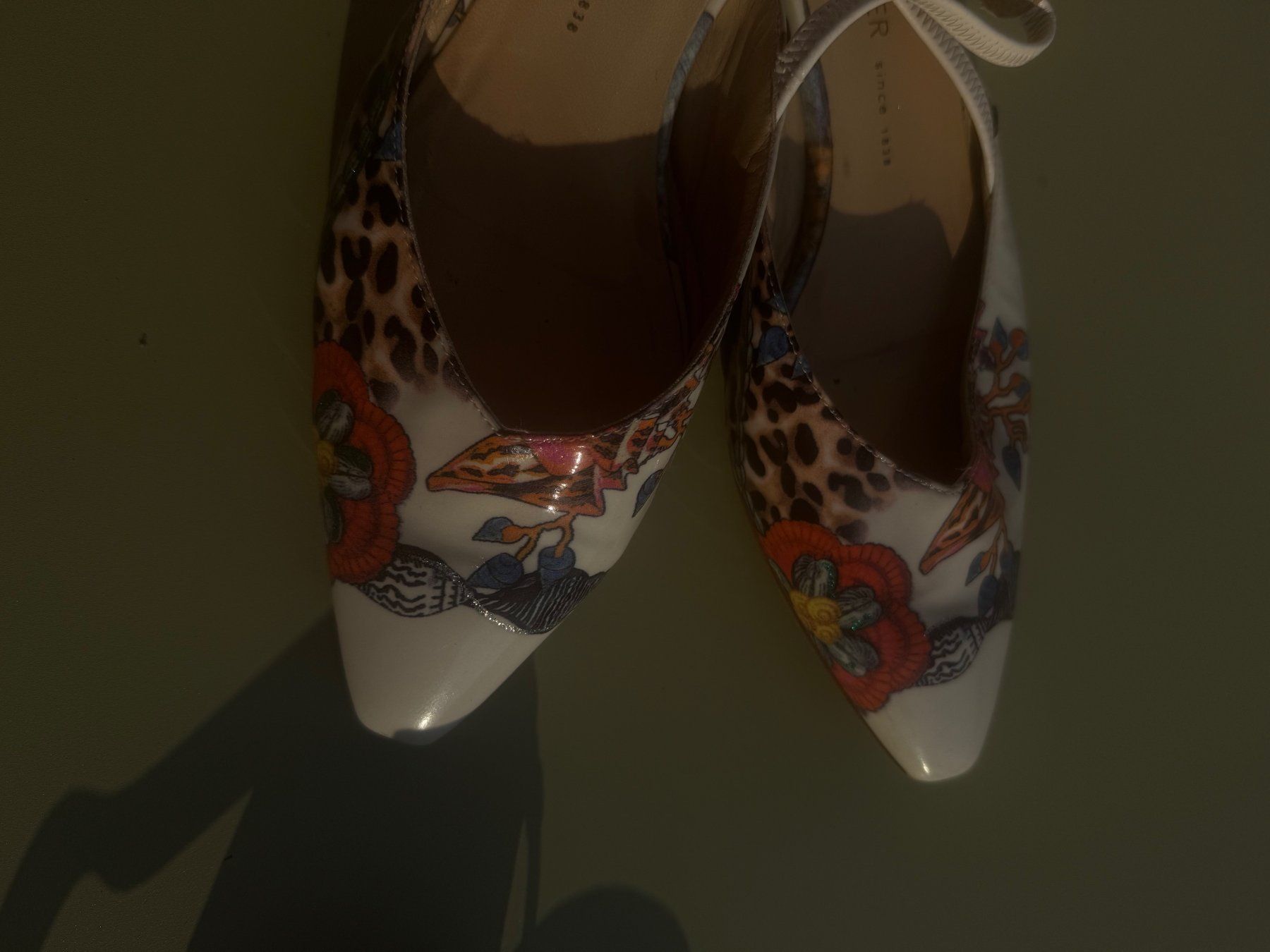 Kaiser Damenschuhe: Peter Kaiser Slingpumps, Gr. 7, gemustert, neuwertig! – Gebraucht aus Baden von cocteau13 1