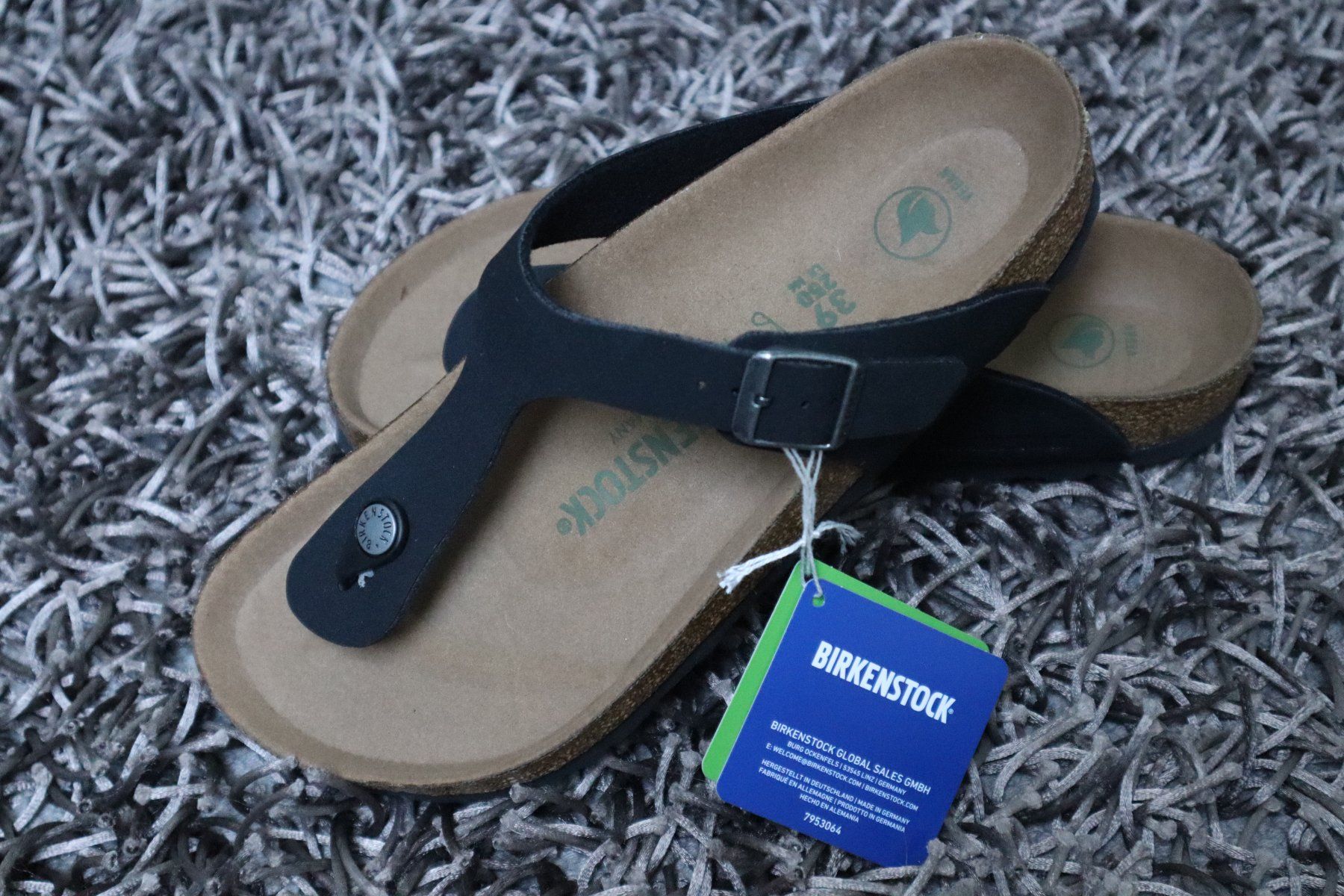 Birkenstock Scarpe da uomo: Birkenstock, Gizeh, Gr. 39, schwarz, NEU – Nuovo e nell'imballaggio originale da Wattwil venduto da glueck 1