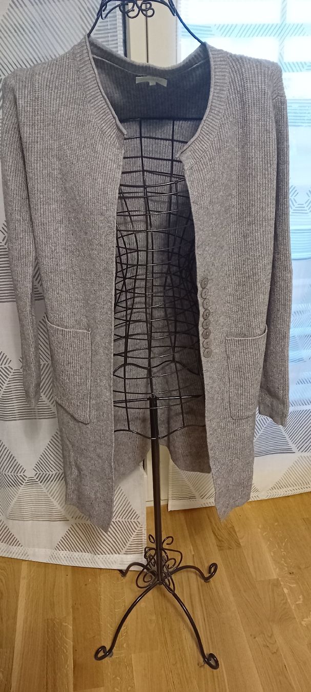 Giacche: long cardigan gr M – Nuovo (secondo la descrizione) da zürich venduto da janjaz 1