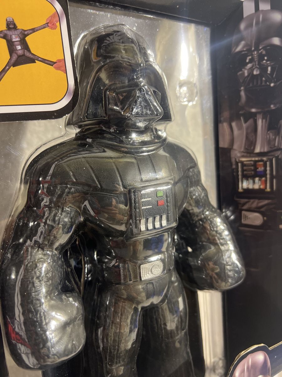 Star Wars Statuette: Star Wars Stretch Darth Vader - Super Stretch Fun! – Nuovo e nell'imballaggio originale da Rotkreuz venduto da perlengott 5