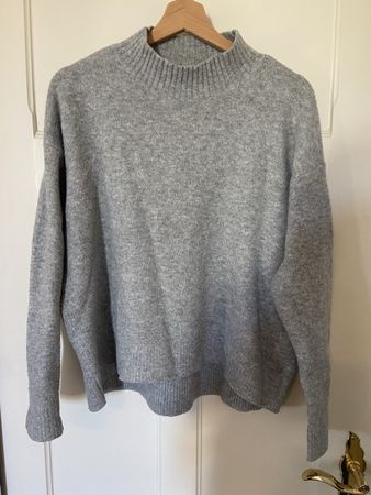 Pullover grau Stehkragen Grösse M von uniqlo