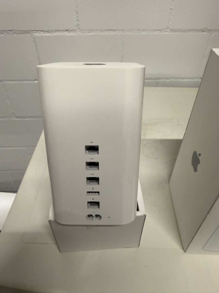 Apple Dischi rigidi: Apple Airport Time Capsule 2 TB – Usato da Sirnach venduto da Goforit2001 1