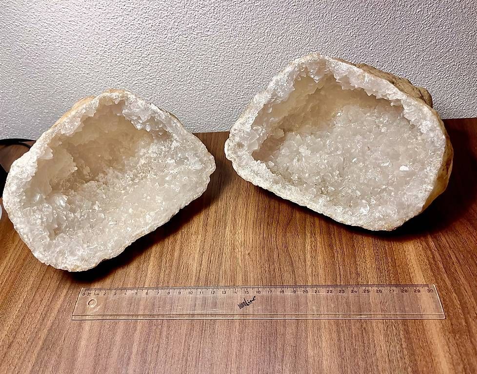 Minerali & Pietre curative: Mineralstein Bergkristall gross – Nuovo (secondo la descrizione) da Zürich venduto da Mirthemalize
