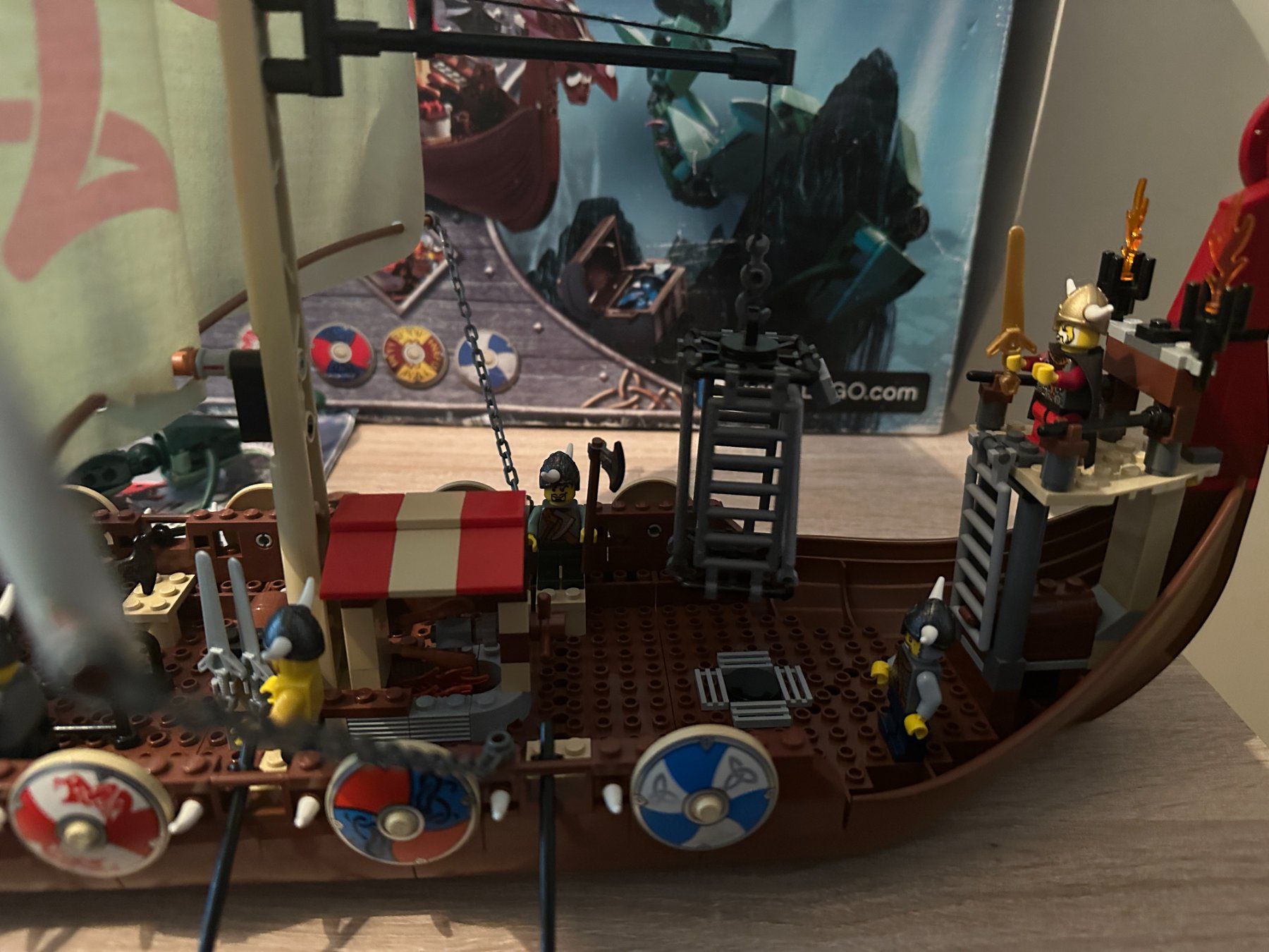 Lego Kit di costruzioni: LEGO 7018 Viking Ship challenges the Midgard Serpent – Usato da Basel venduto da Don-Angel 7