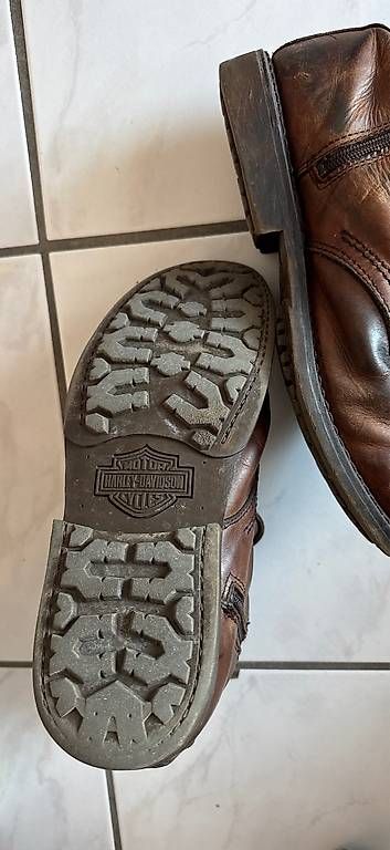 Scarpe da uomo: Motorrad Schuhe Grösse 44 Harley Davidson  – Usato da Schindellegi venduto da han_x2js 2