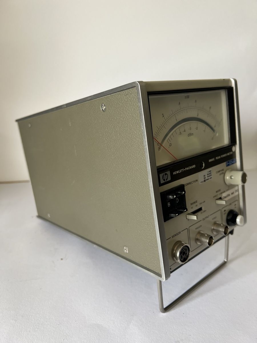 Hewlett Packard Misurare: HP 8900C Peak Power Meter HF Messgerät Hewlett Packard Labor – Usato da Oberhofen Thun'see venduto da SwissTreasure 1