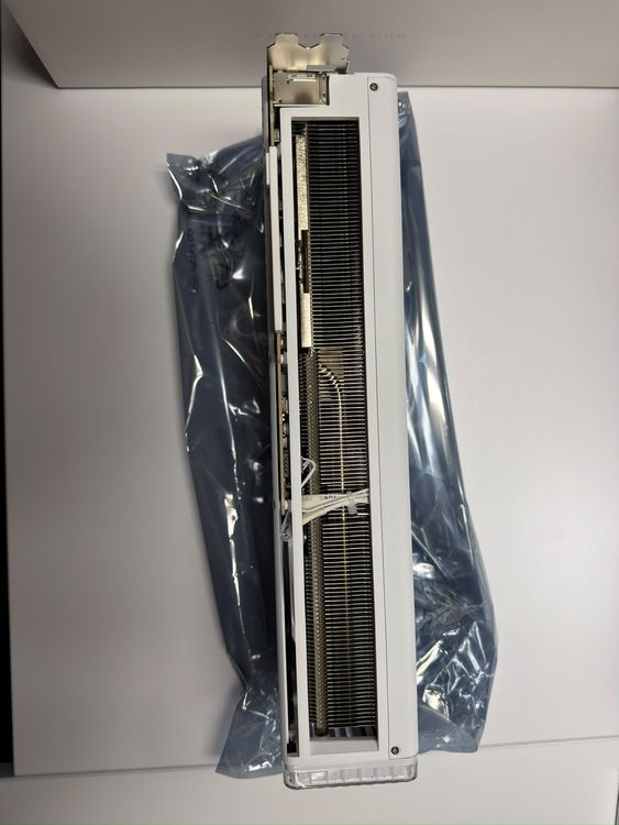 ASUS GeForce ROG STRIX RTX 4090 OC Edition (Gebraucht) in Dorf für CHF ...