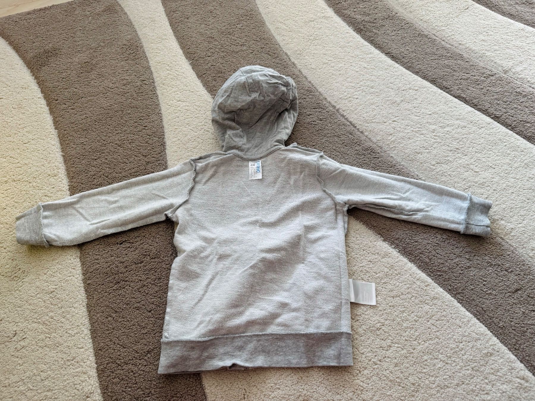 H&M Maglioni & Felpe: PULLOVER (SWEATSHIRT) – Nuovo e nell'imballaggio originale da Zürich venduto da Mina_09 2