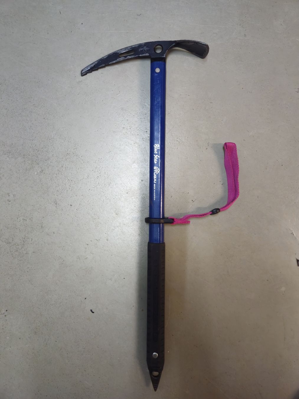 Matériel de grimpe: Eispickel Stubai 70 cm – D'occasion à Bleienbach par BG1221 1