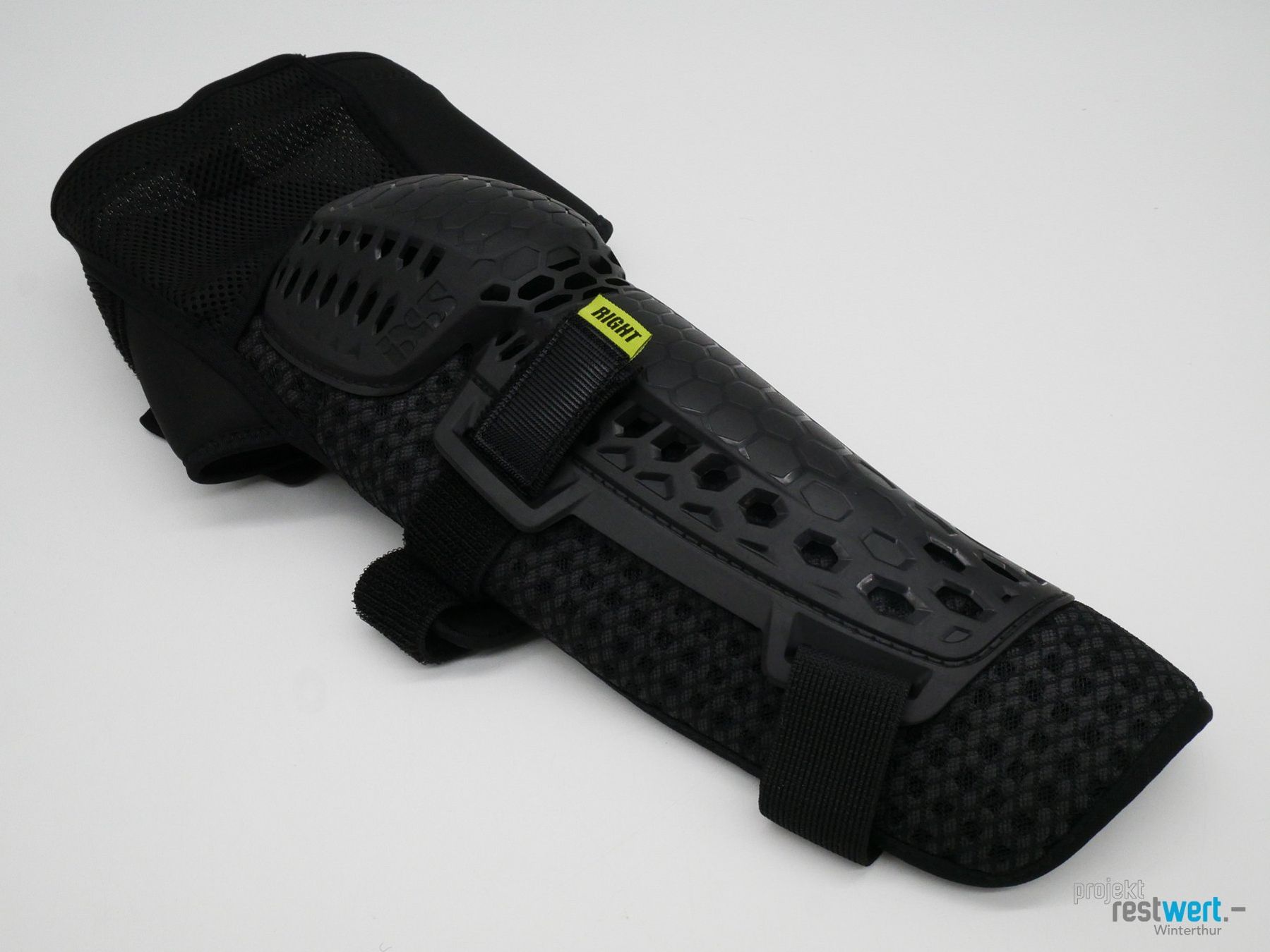 IXS Protezioni & Imbottiture: IXS Knieschoner Hex+ – Nuovo (secondo la descrizione) da Winterthur venduto da Restwert_Winterthur 3