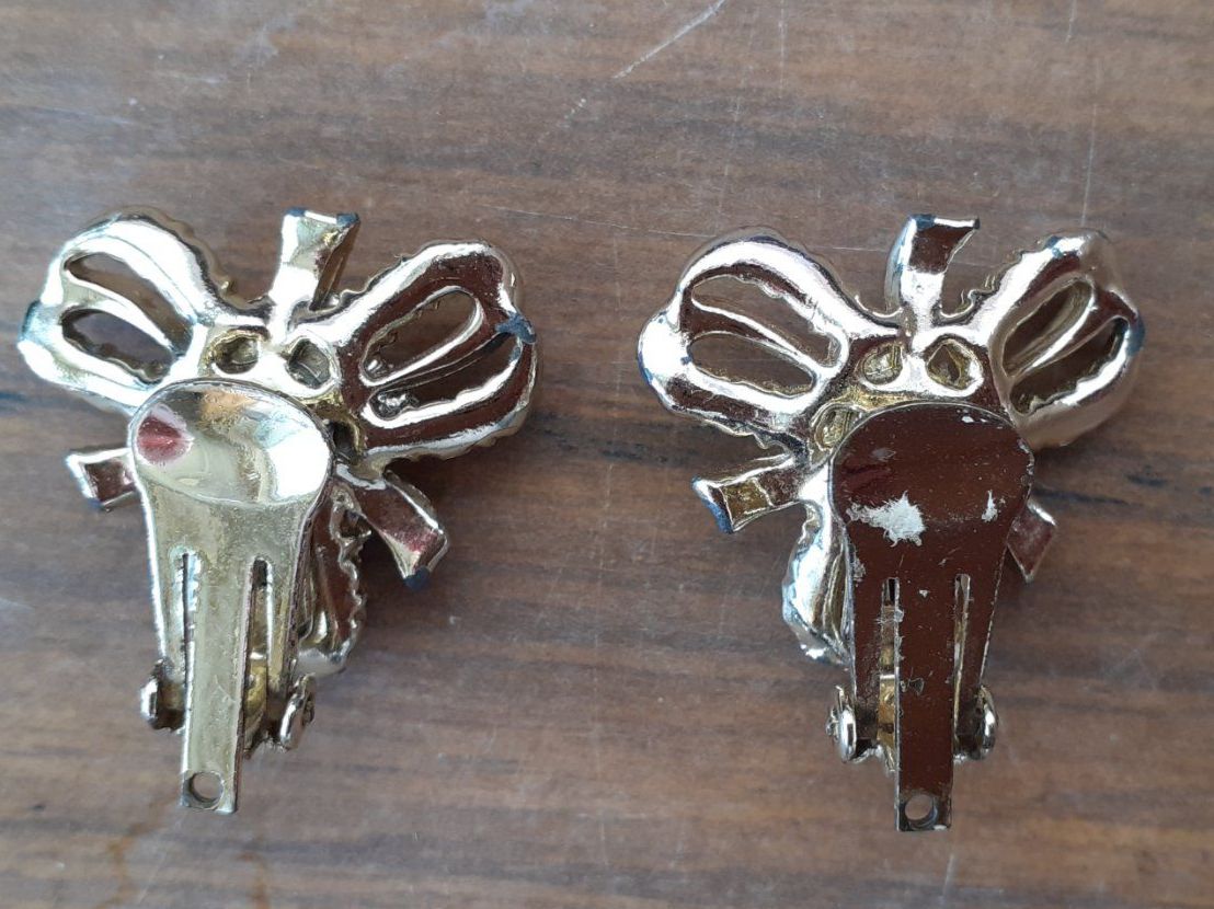 Ohrringe & -stecker: Ohrclips Vintage – Gebraucht aus Mörschwil von wunderkiste44 4