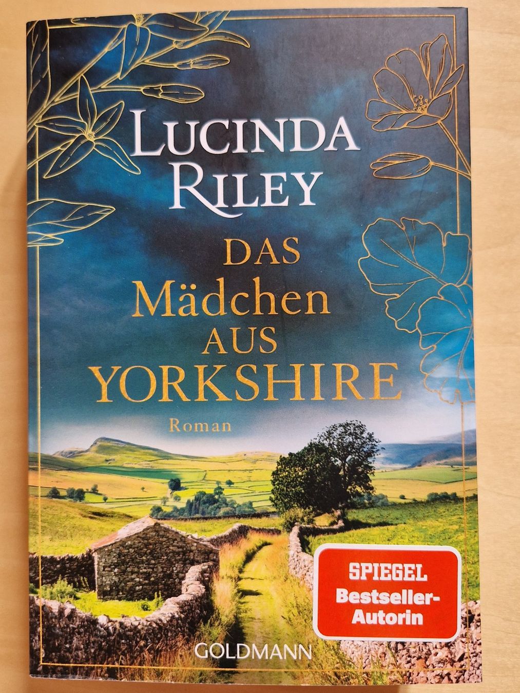 Libri: Lucinda Riley: Das Mädchen aus Yorkshire – Usato da Rüti ZH venduto da Gigelisuppe