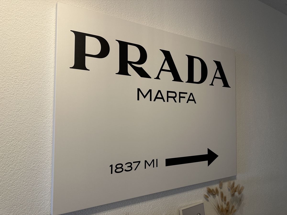 Foto & Immagini: PRADA MARFA Canvas Bild – Usato da Zürich venduto da per03