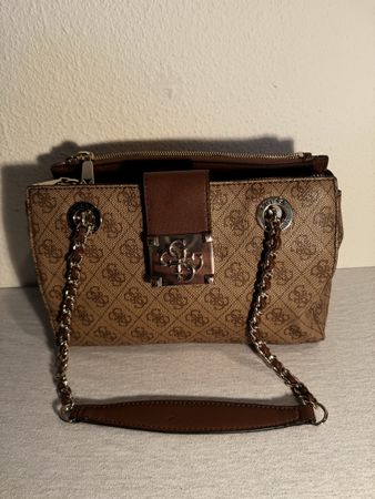 Guess Handtasche, braun, Top Zustand, wie neu, Herbst 🍁