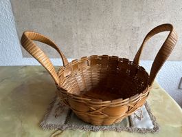 Korb Holz mit Henkel vintage guter Zustand