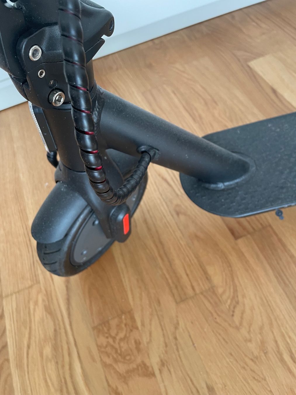 Scooter: Top ELEGO E-Scooter STORM . Fast neu. Ab 1…Fr – Usato da Sursee venduto da Slnko1975 5