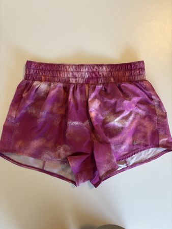 Nike Dri-Fit Shorts Purple Size M