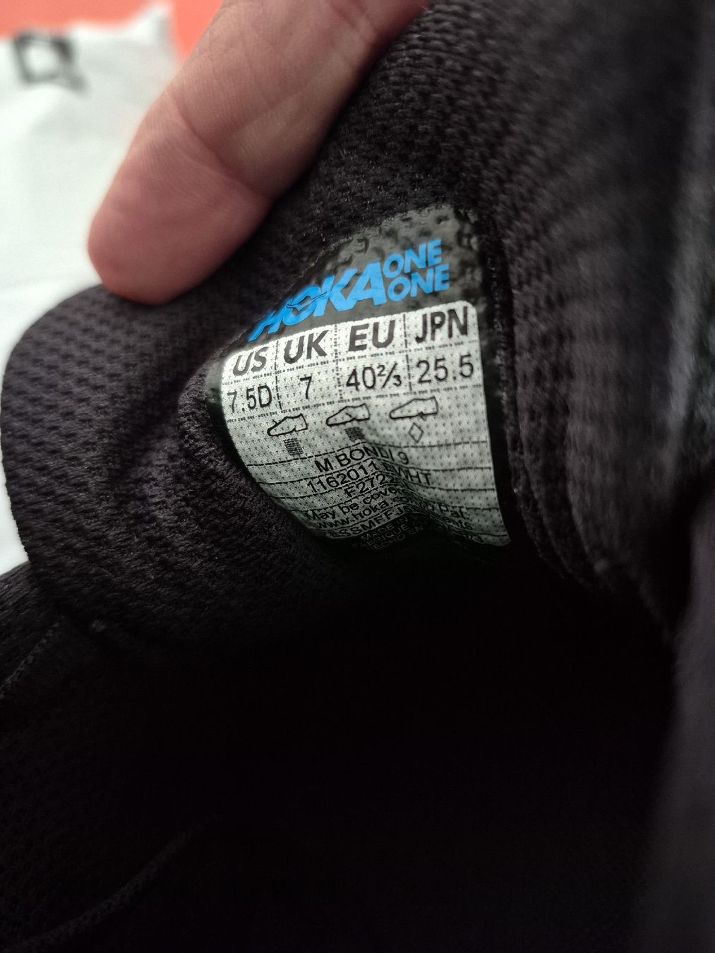 Chaussures femmes: Hoka Bondi 9 neu – Neuf avec emballage d'origine à Kriens par Miezi2 2