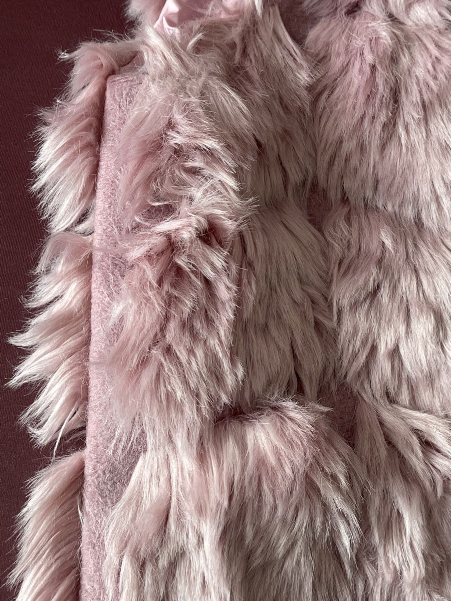 Gilet & Giacche senza maniche: Kuschelige Winterweste, rosa, Felloptik, Gr. M – Usato da Niederwangen BE venduto da Diva_74 1