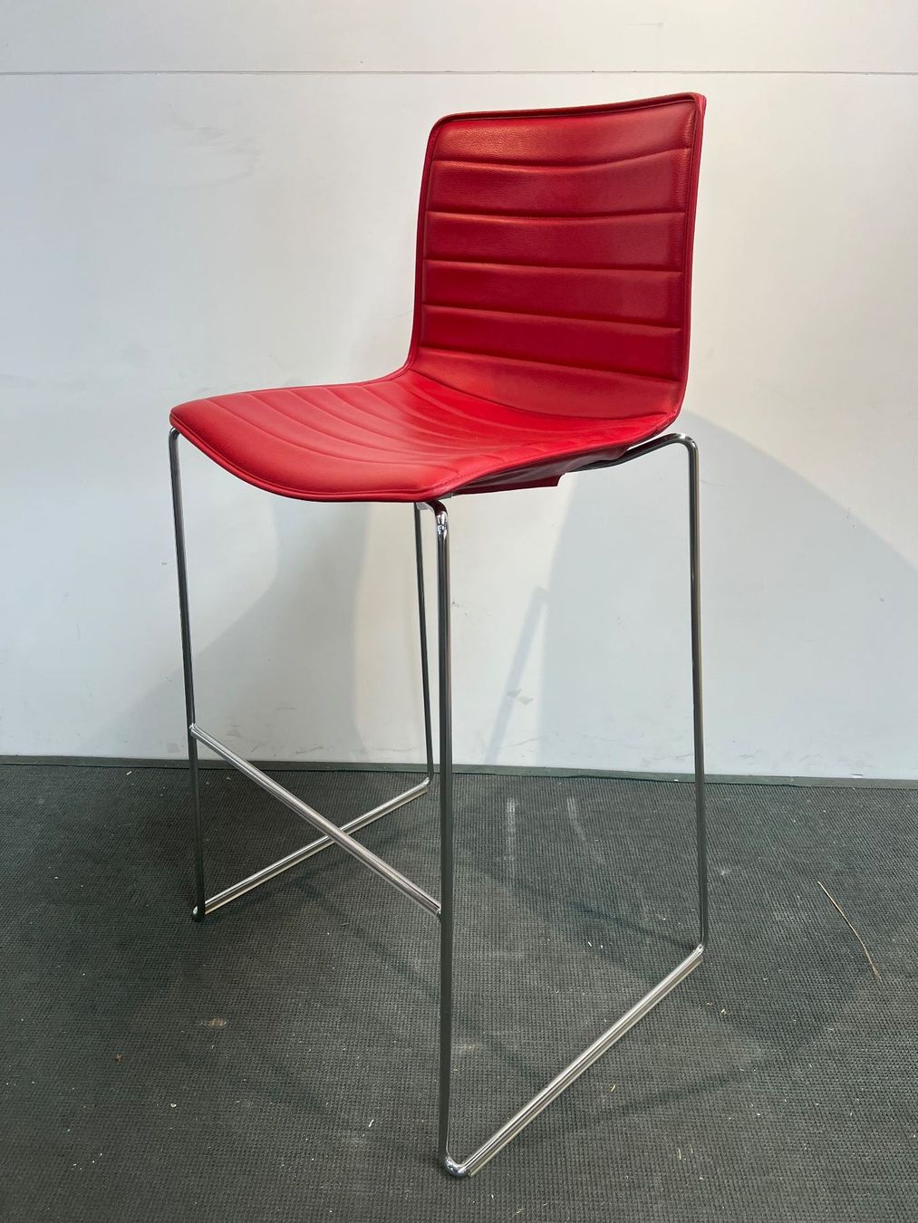 Arper Sgabelli: 019 Posten 2x ARPER Designer Barhocker Catifa46 – Usato da Wangen an der Aare venduto da TBYN 2