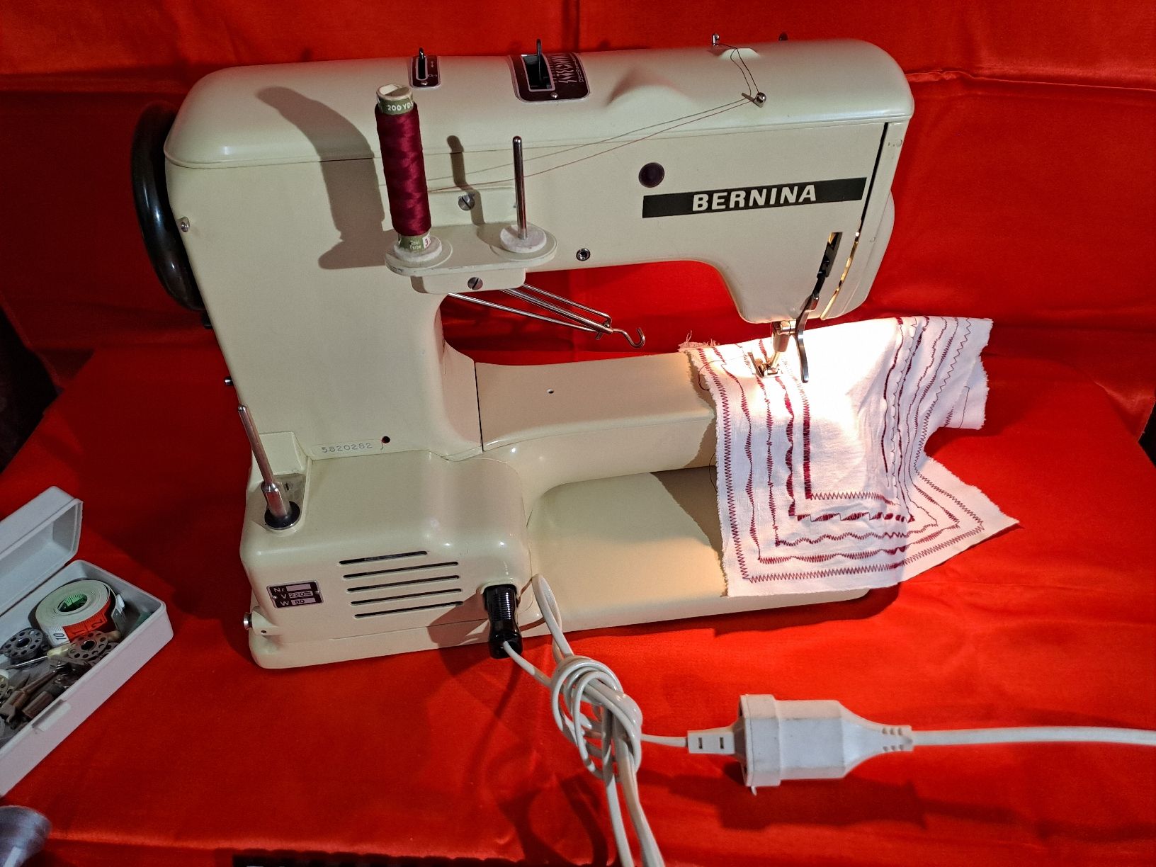 Bernina Macchine da cucire: Bernina 530-2 record  Knie – Usato da Belp venduto da amalija 2