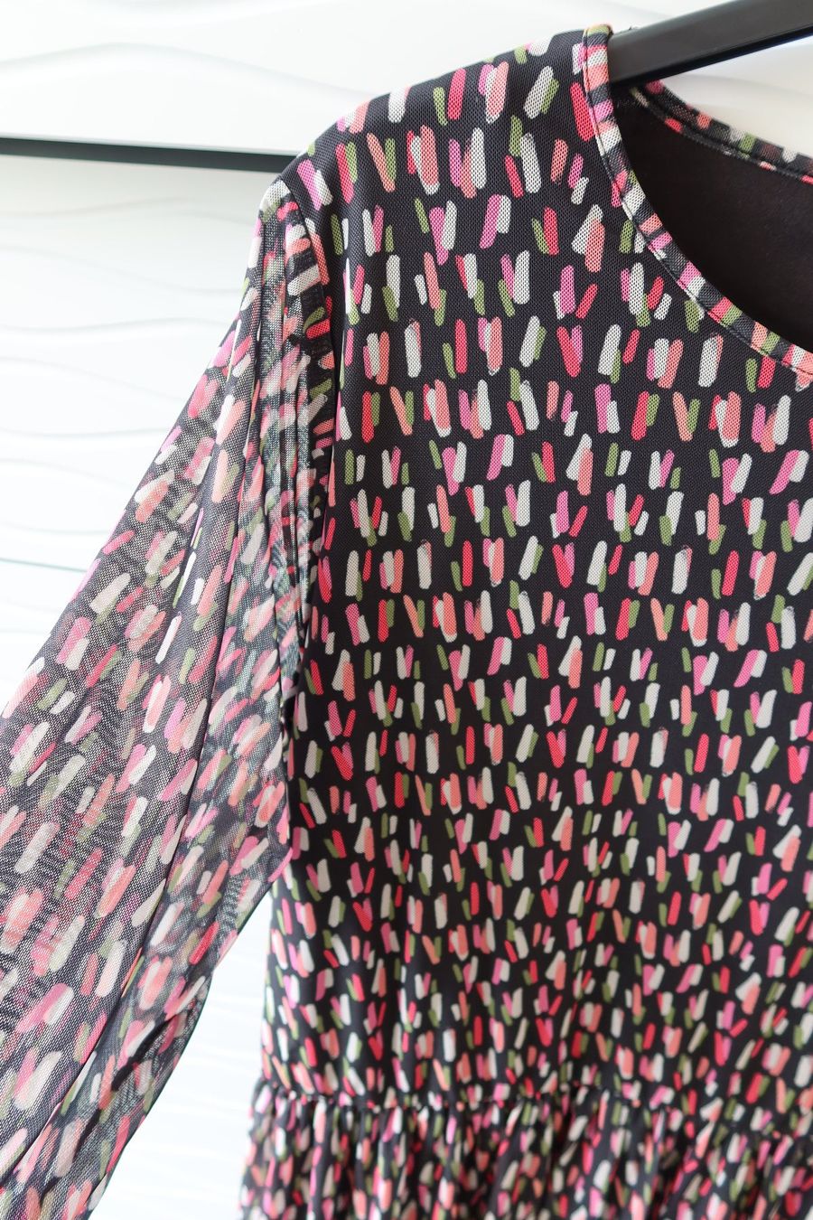 Vestiti: Damenkleid Grösse 50 -  NEU – Nuovo e nell'imballaggio originale da Zürich venduto da Piki7 2
