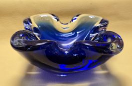 Glasschälchen blau geschwungen, wunderschön Murano?