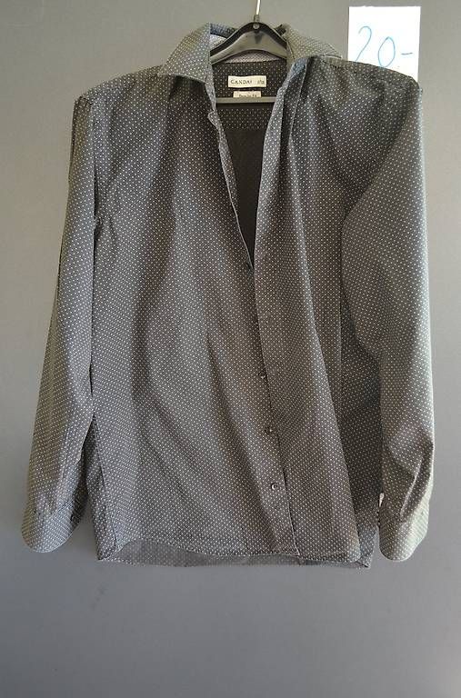 Camicie: Hemd von C&A – Usato da Richenthal venduto da Mikesh01