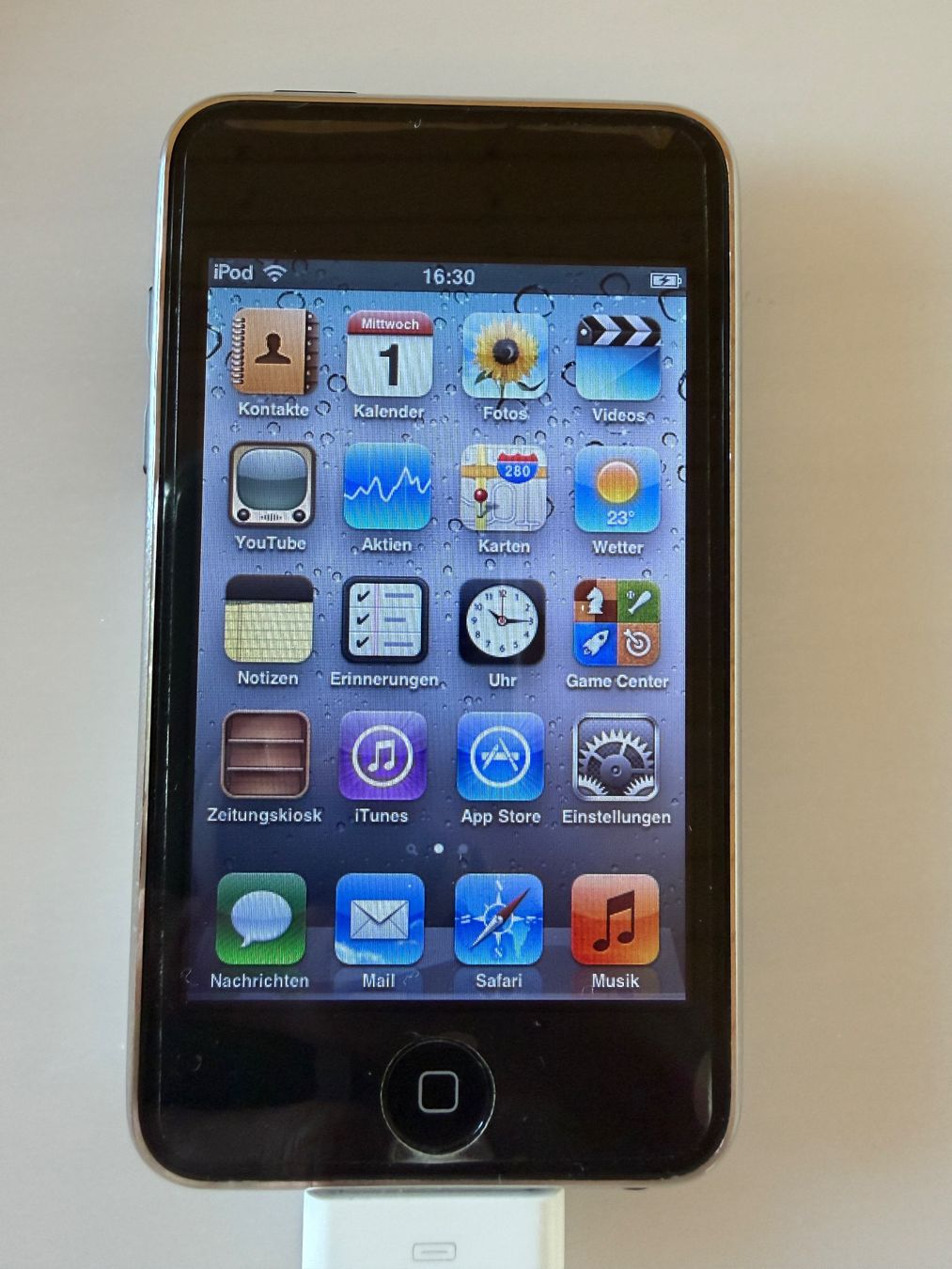 Apple Multimediaplayer & Streamer: iPod touch 3. Gen 32 GB gebraucht – Gebraucht aus Salvenach von bau_jks9 3