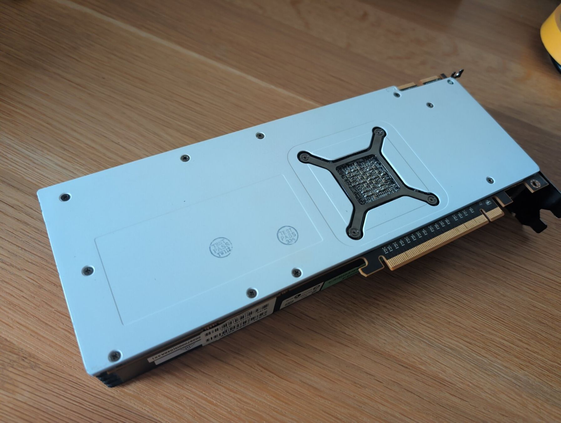 Amd Grafikkarten: AMD Radeon HD 6970 – Gebraucht aus Fällanden von iichhalt 3