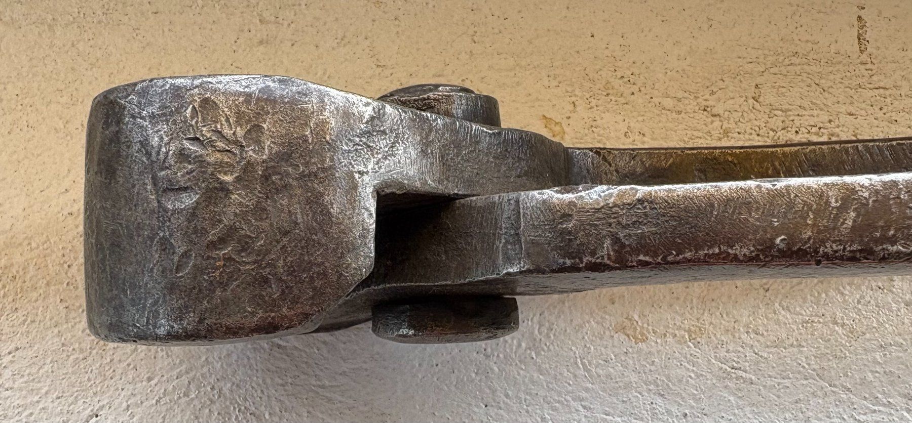 Tutti gli attrezzi: VINTAGE EISEN SCHMIEDEZANGE – Usato da Ostermundigen venduto da wini63 2