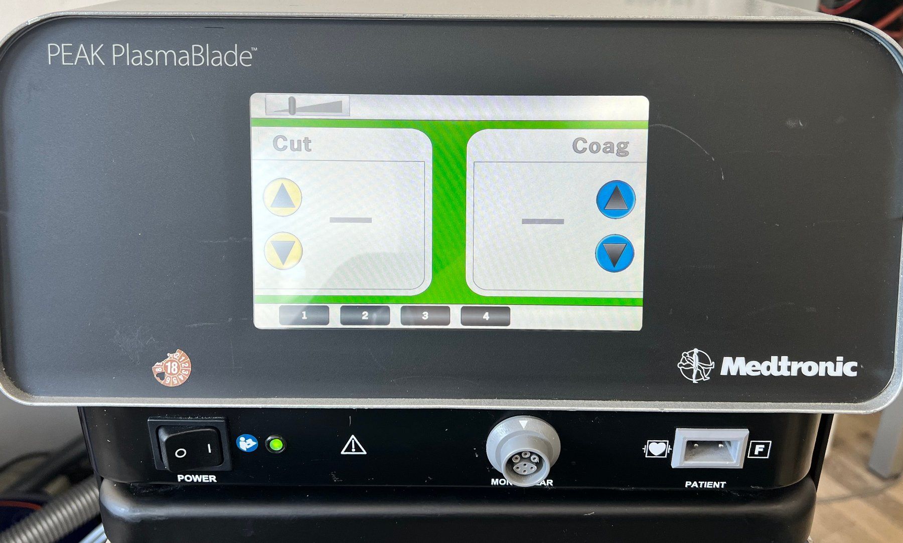 Laborzubehör: Medtronic PEAK PlasmaBlade PULSAR II Generator – Gebraucht aus Niederdorf von LeptonAG_Labor 4