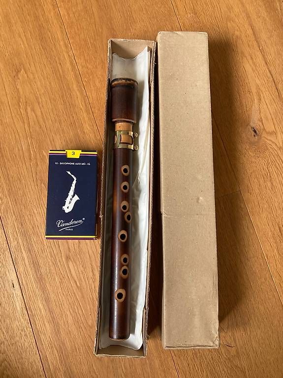 Strumenti musicali: Saxophon aus Holz – Usato da Nidau venduto da Ayla_ 2