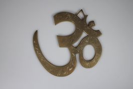 Om (Aum) Wandsymbol aus graviertem Messing