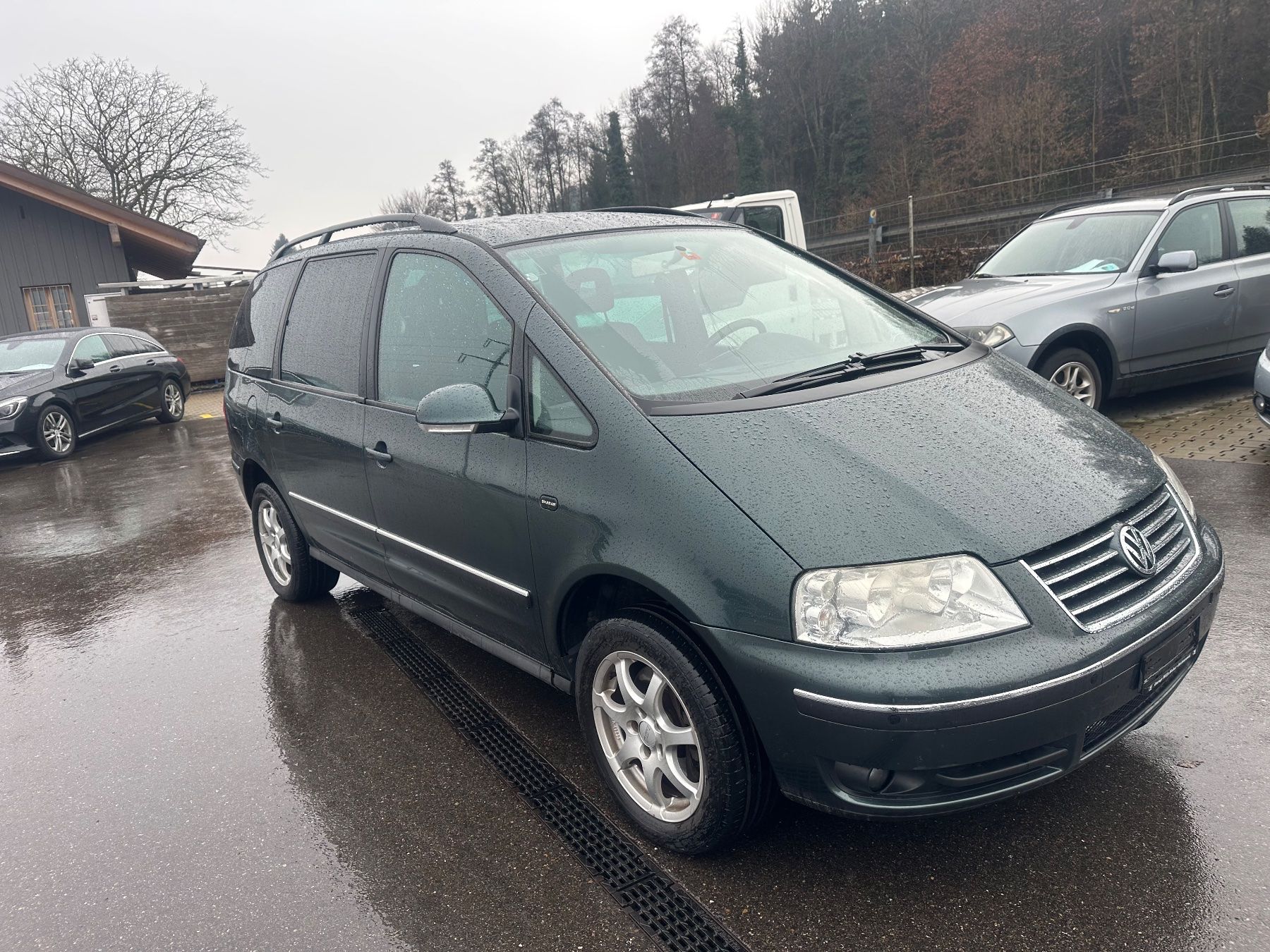 VW Automobili: Vw Sharan///v6 2,8i/// Automat/// – Usato da Pfäffikon SZ venduto da Ami_ble 2