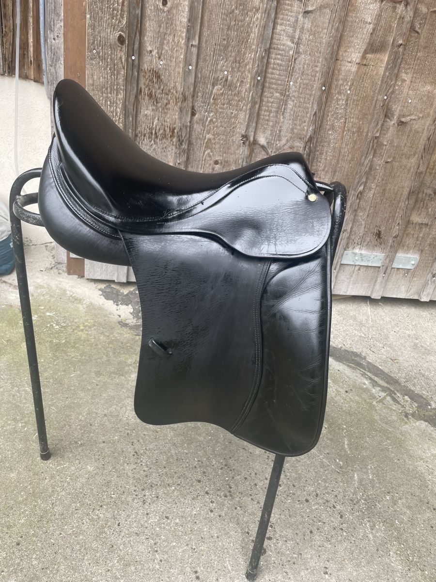 Selle & Accessori: Spirig Dressursattel – Usato da Winterthur venduto da Zyrus29