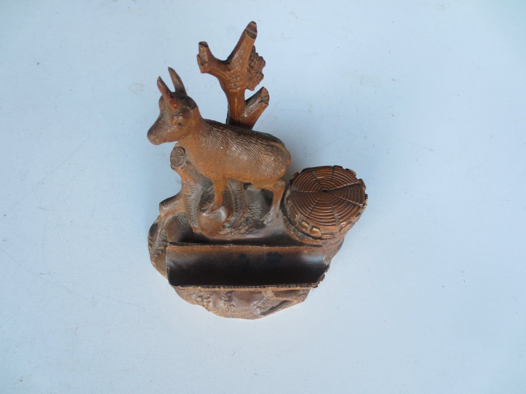 Statuette: Gems Geschnitzt ? ? – Usato da Weier im Emmental venduto da waefler03