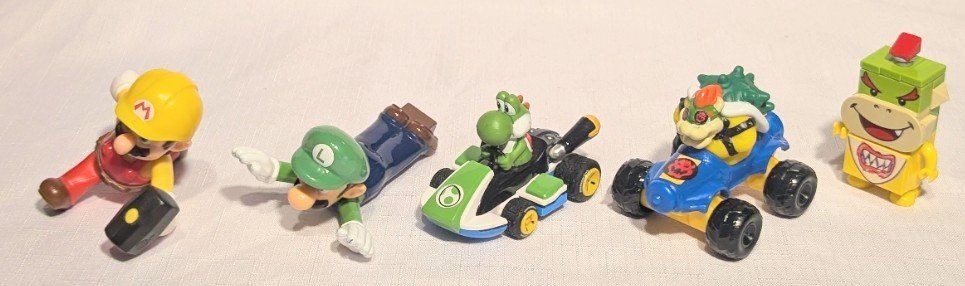 Nintendo Statuette: 5x Super Mario Figuren Nitendo – Usato da Wängi venduto da ABIZONE-86 1